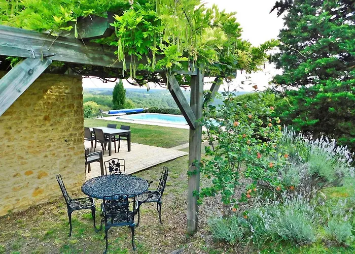 Plazac Casa de Férias *